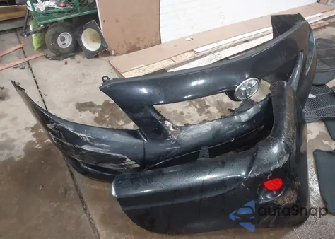 2010 Toyota Corolla Le z USA, uszkodzony, nr VIN JTDBU4EEXAJ081609